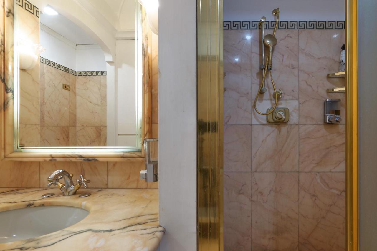 Luxury Galleria Apt - Milan Duomo מראה חיצוני תמונה